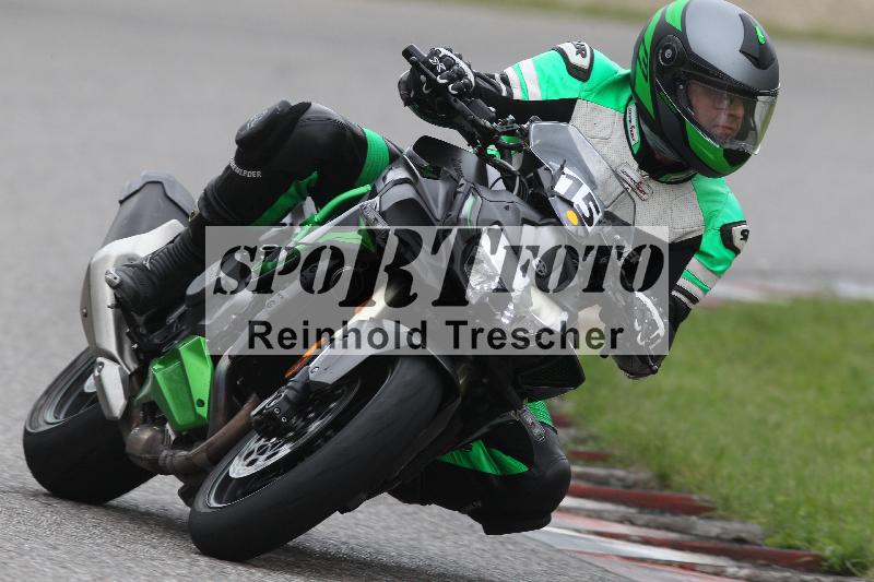 /Archiv-2025/10 23.04.2025 Cornu Master School ADR/rot-rouge/15